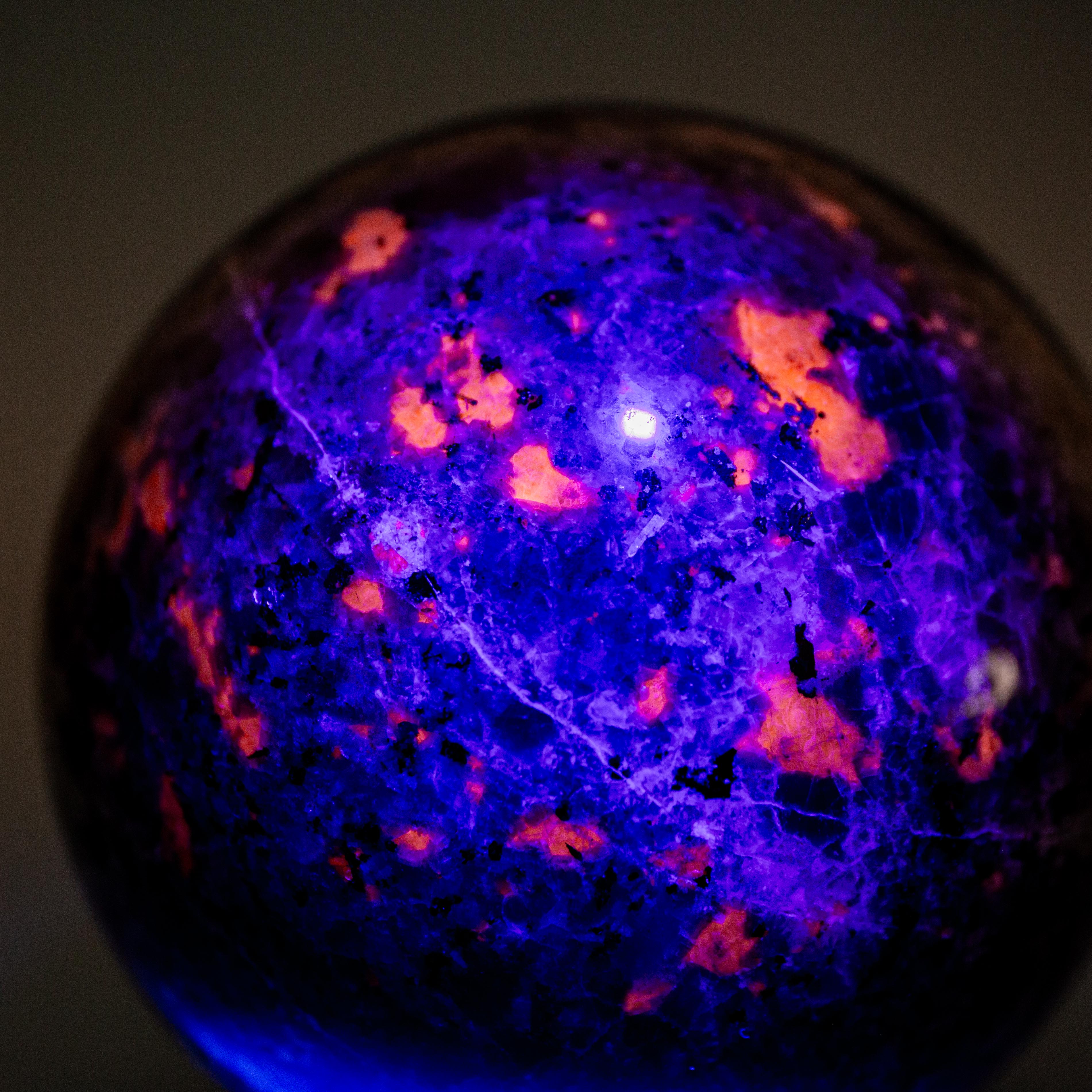 Yooperlite Sphere - 85mm/876g