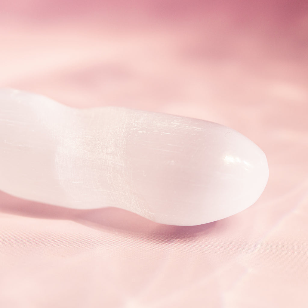 Selenite – Spine Stick  15cm