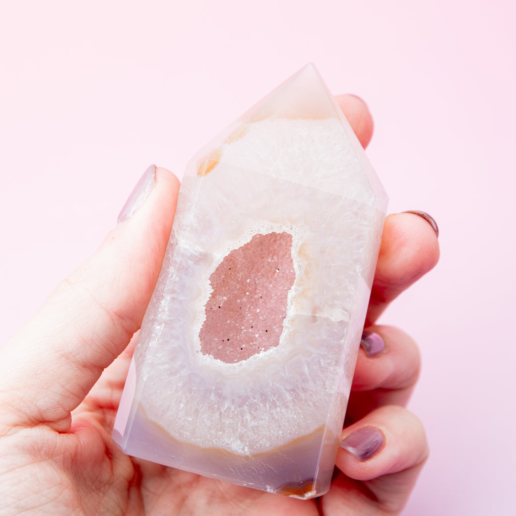 Achát torony Brazília - 8cm (045C)