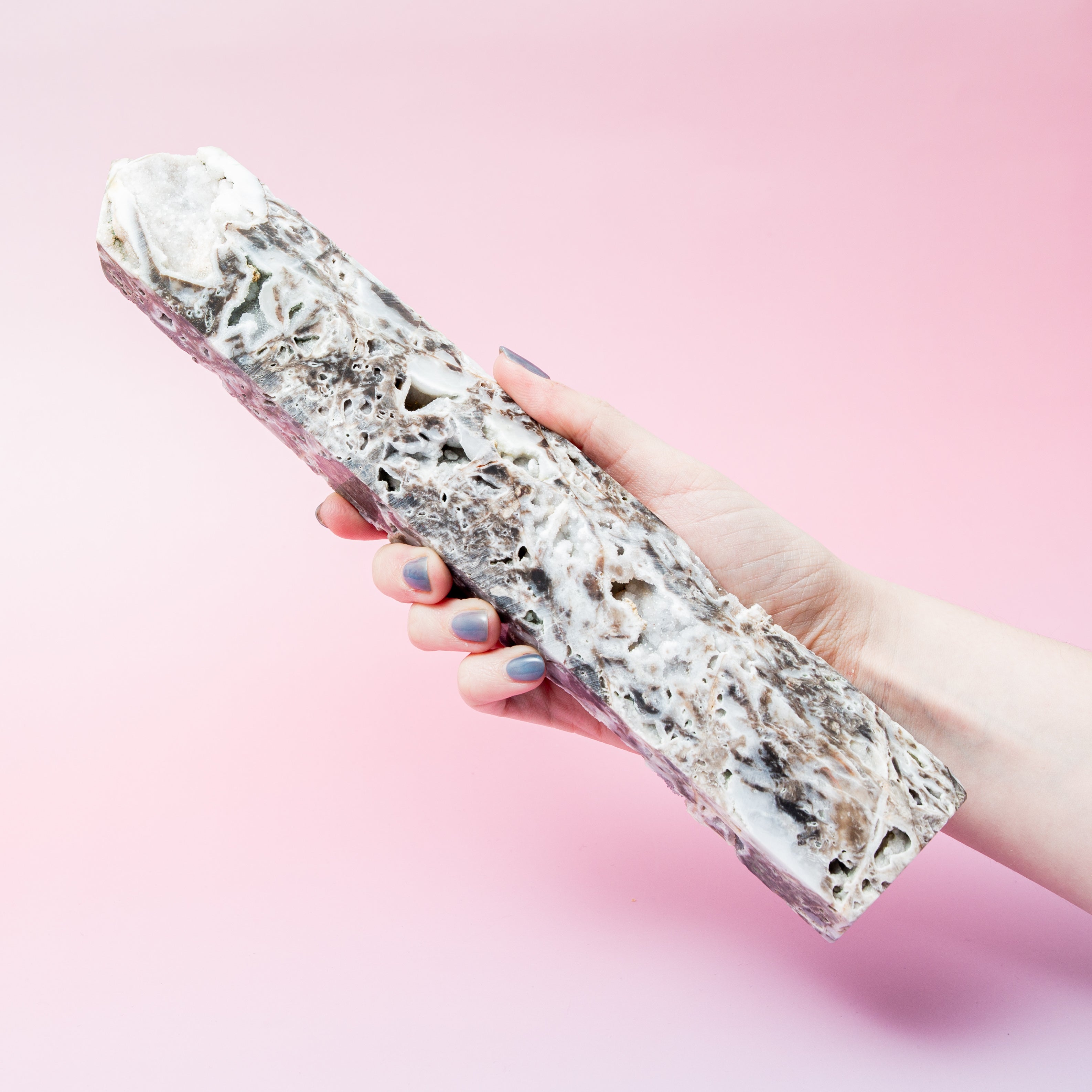 Quartzite Tower - 30cm/1kg