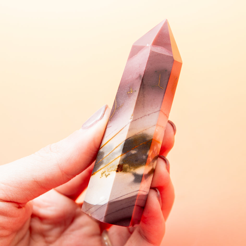 Mookait torony – 8,5 cm (A01)