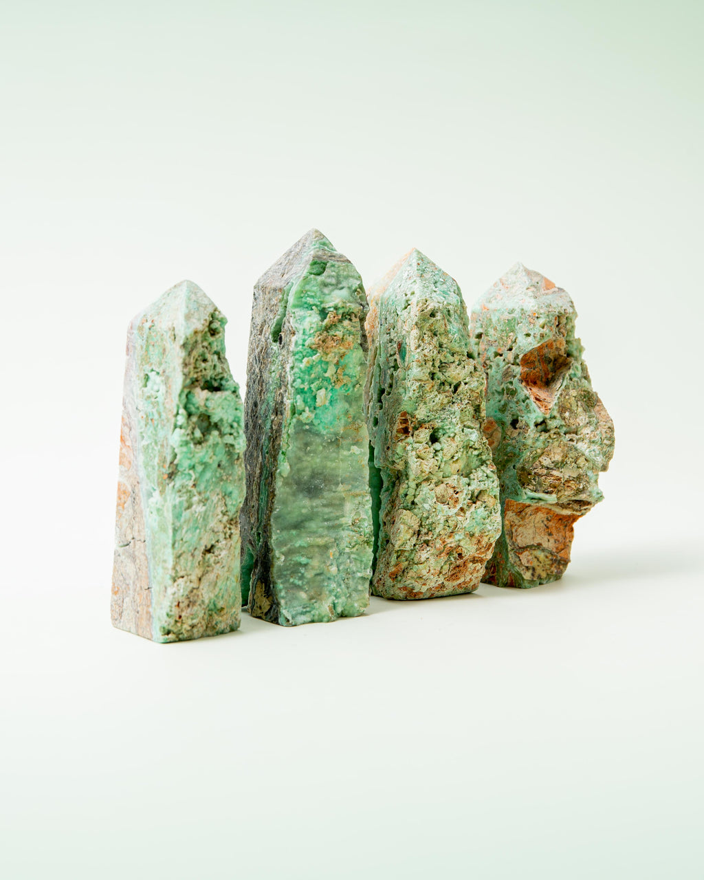 Chrysoprase Tower - 9.5cm/91g (B)