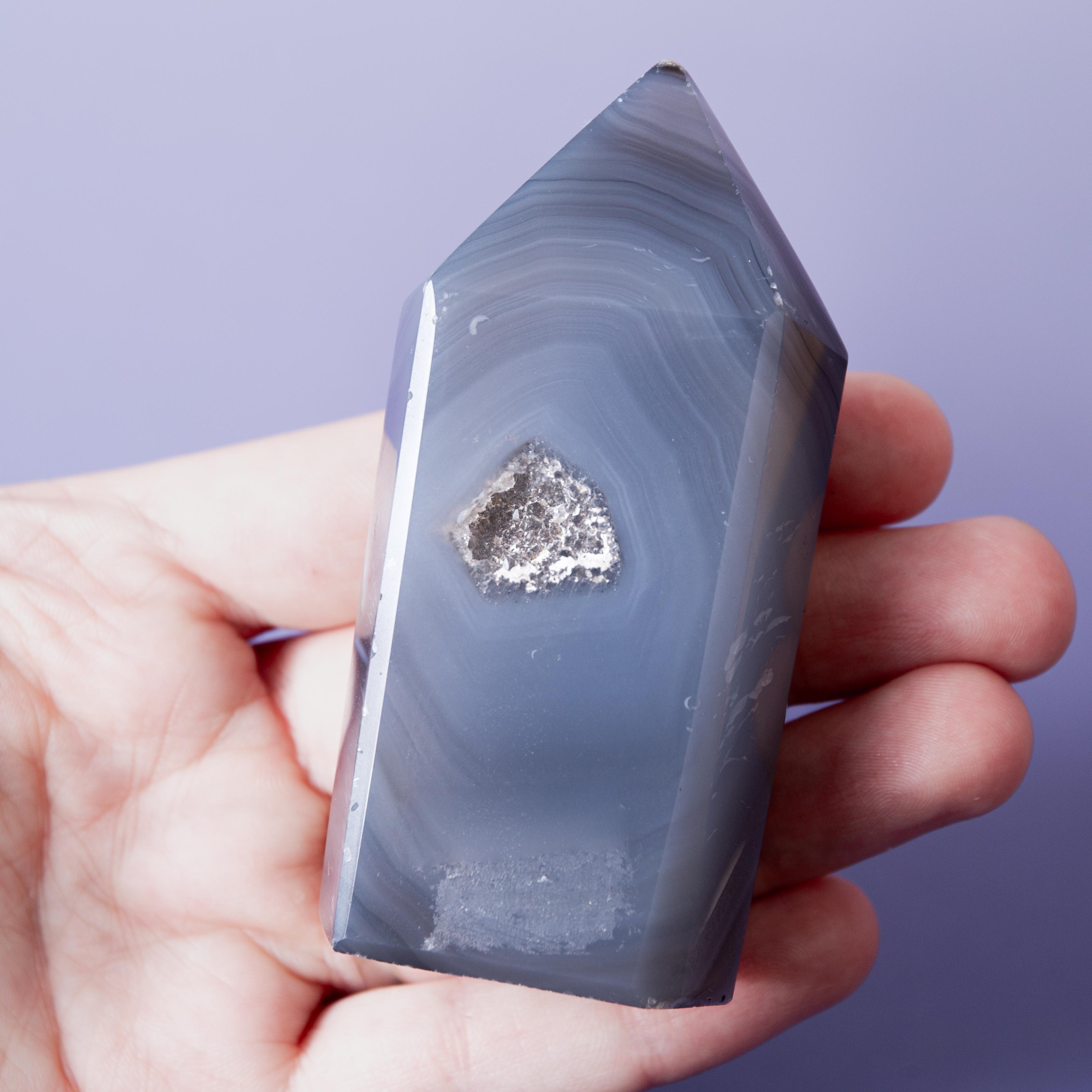 Agate Tower - 7.5cm/131g A38