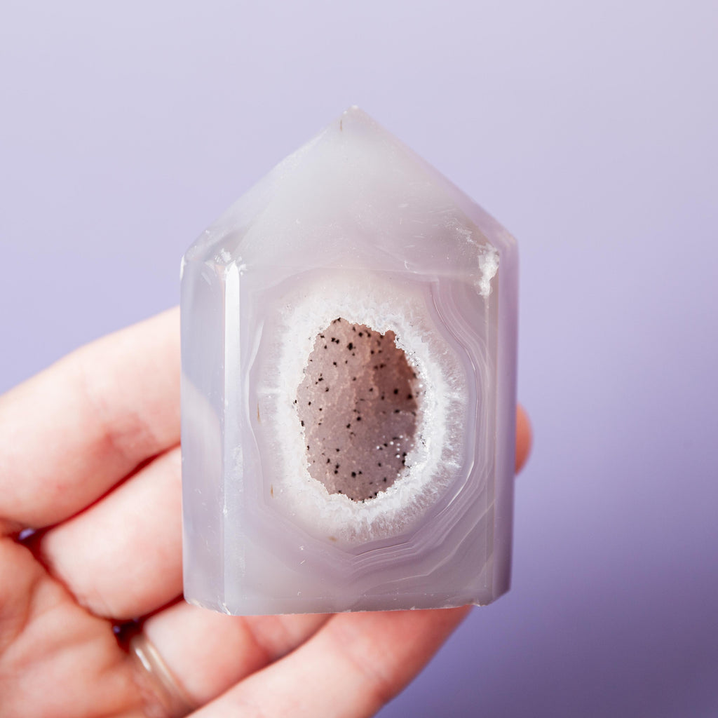 Agate Tower - 6.8cm/153g A03