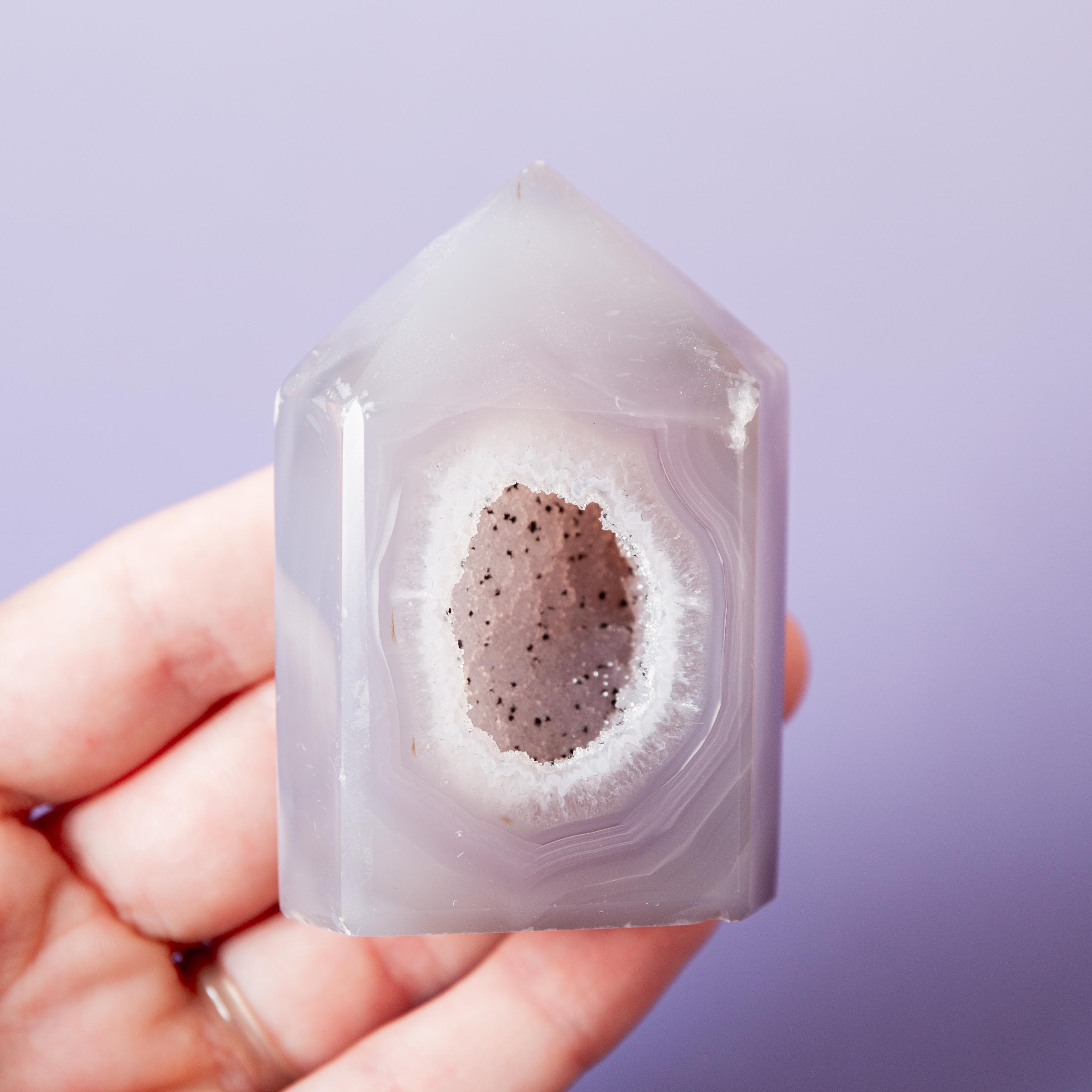 Agate Tower - 6.8cm/153g A03