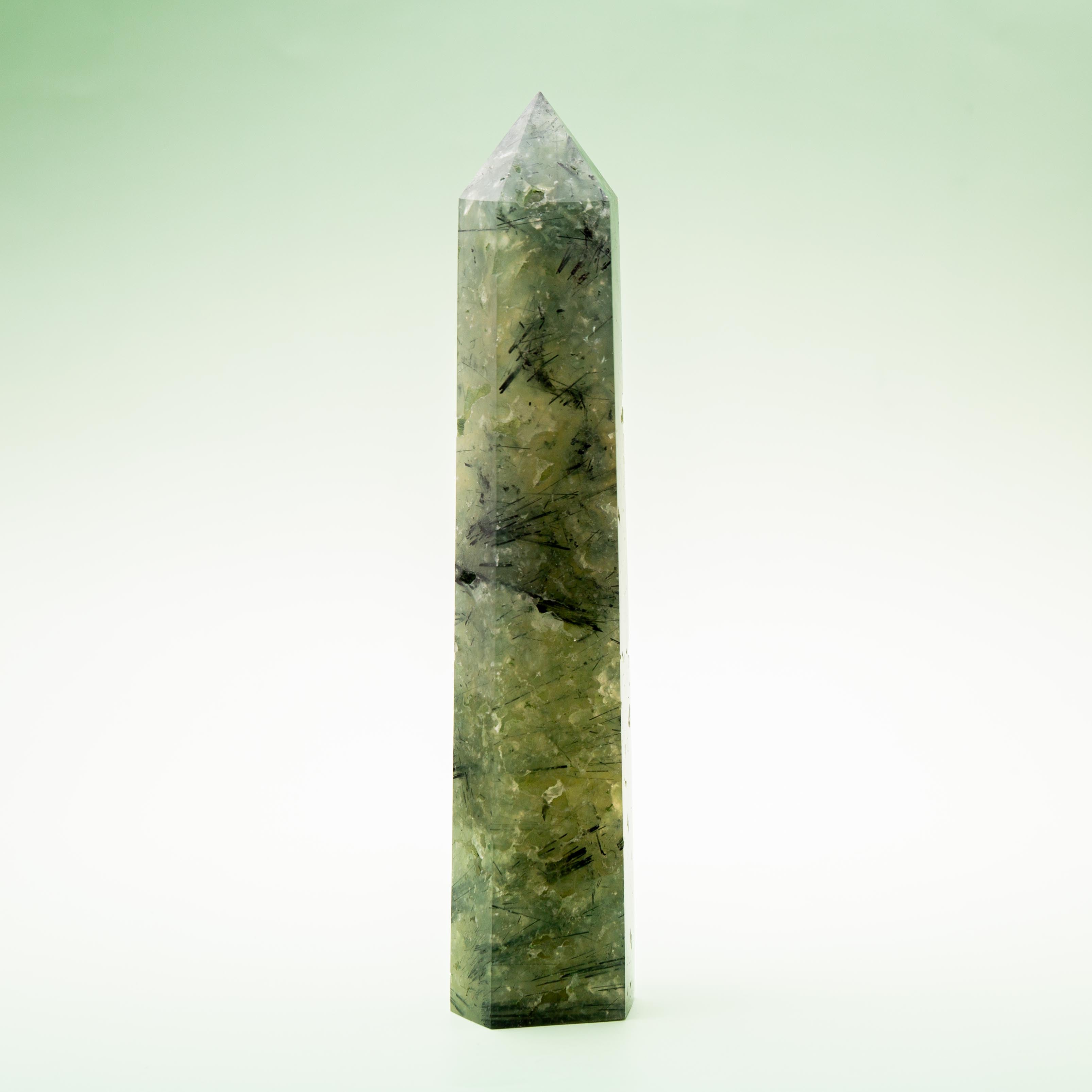 Prehnite Tower - 978g/24cm (A)