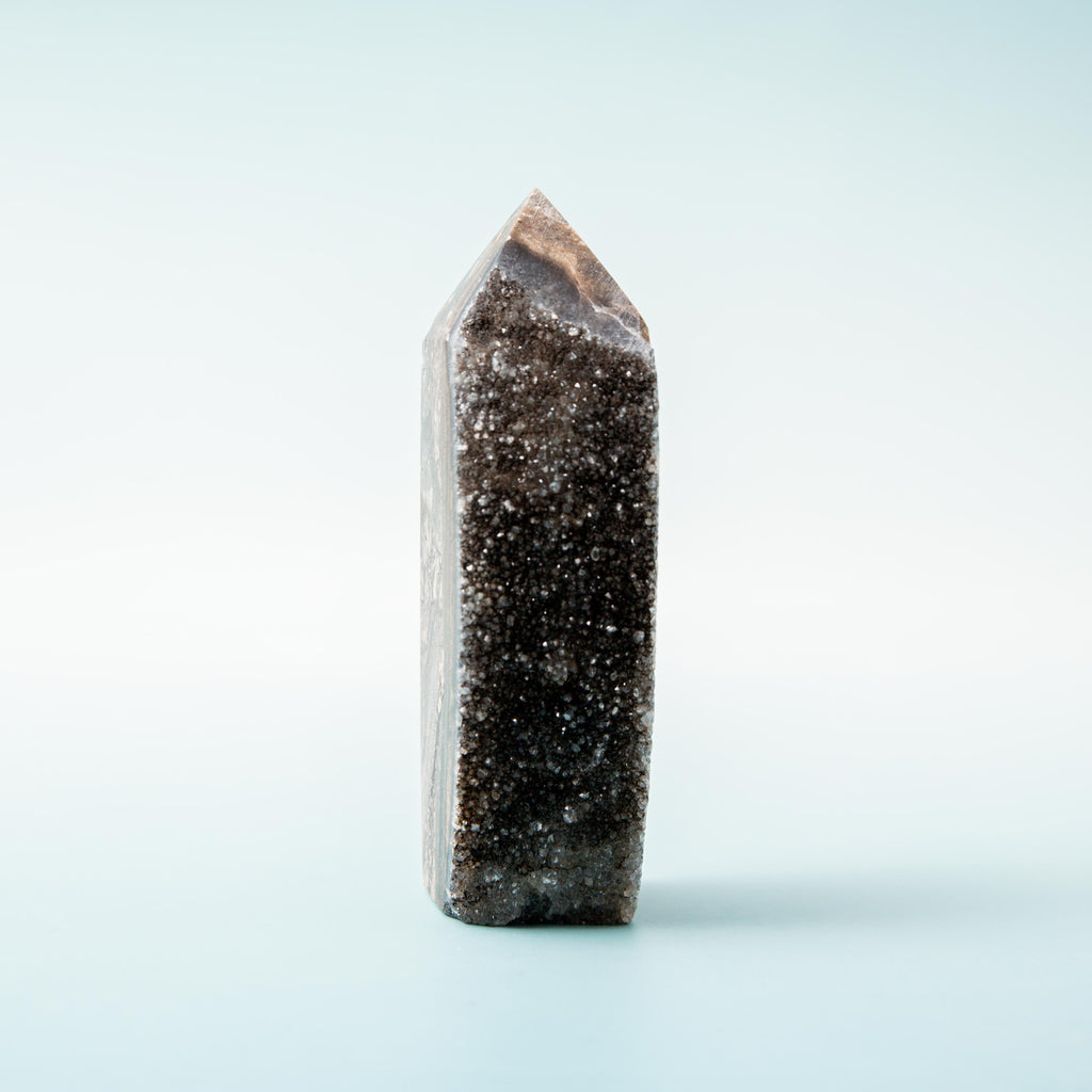 Quartzite Tower - 9cm (C)