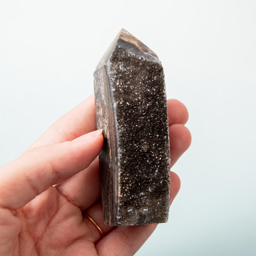 Quartzite Tower - 9cm (C)