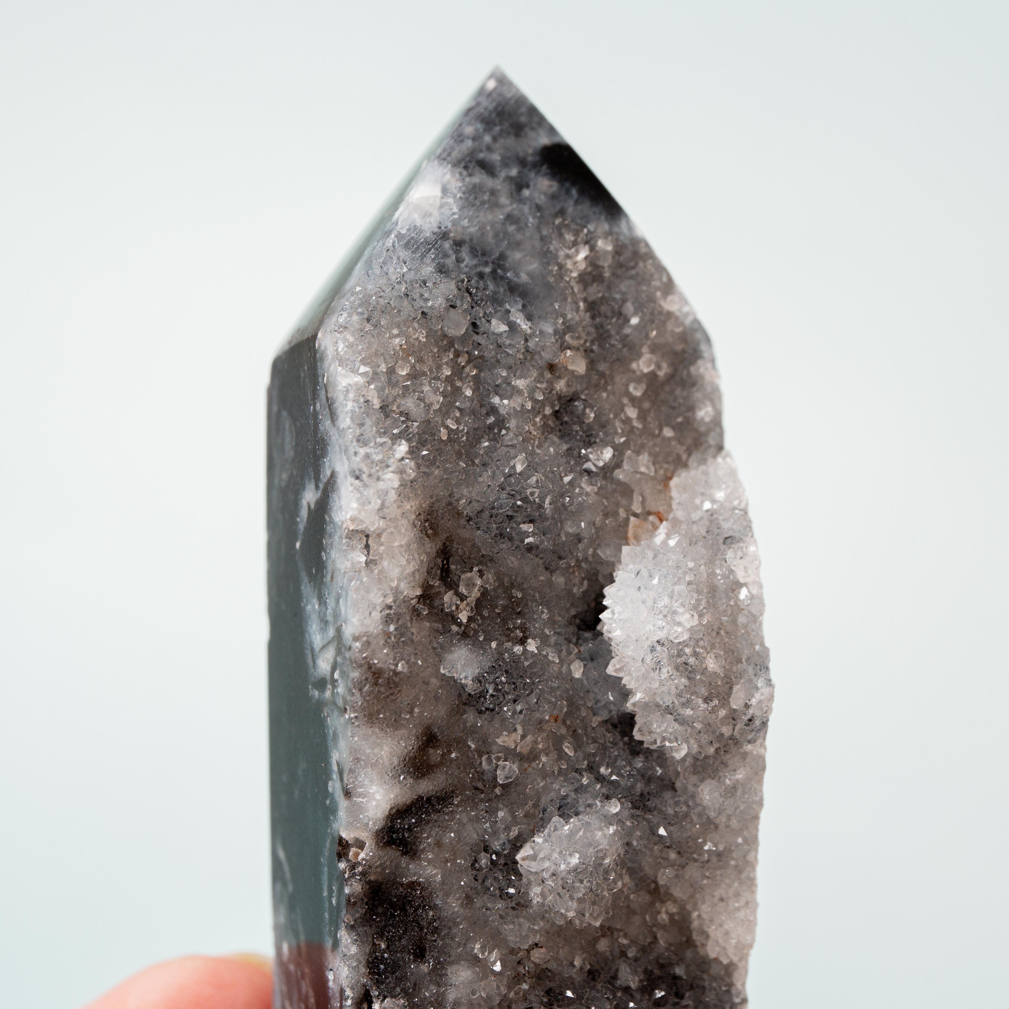 Quartzite Tower - 8cm (E)