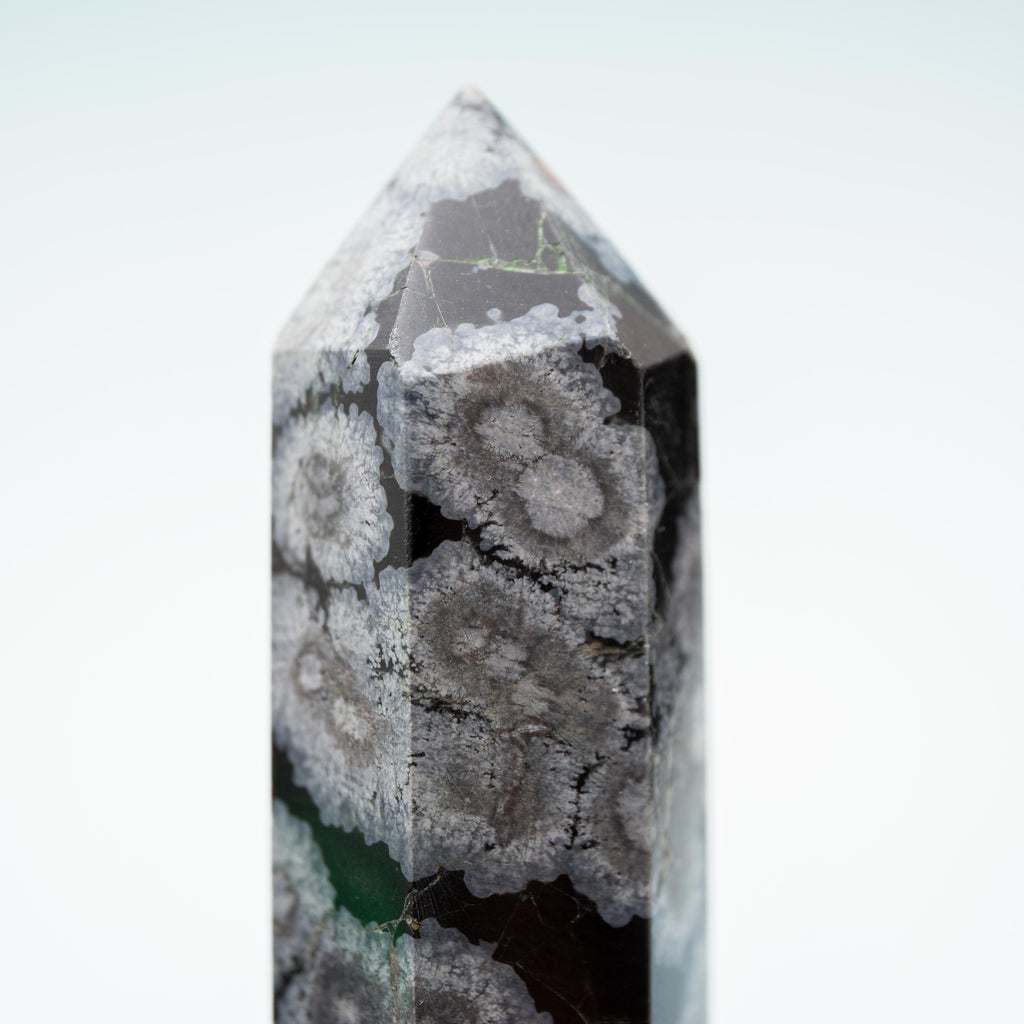 Hópehely Obszidián Tower - 8 cm 66 gr