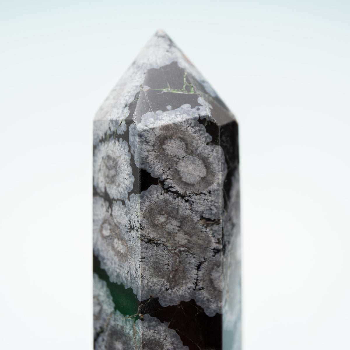 Hópehely Obszidián Tower - 8 cm 66 gr