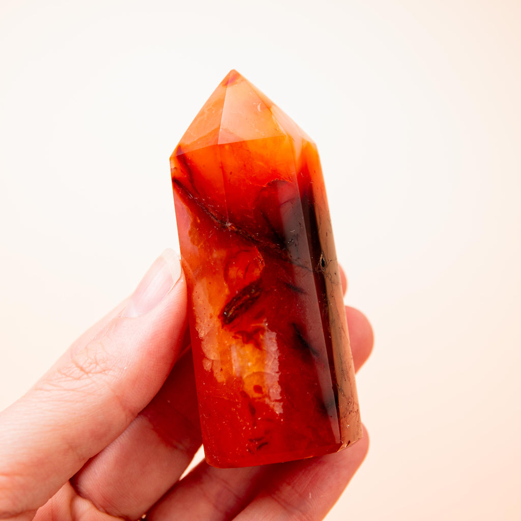 Carnelian Tower - 8 cm 108 gr