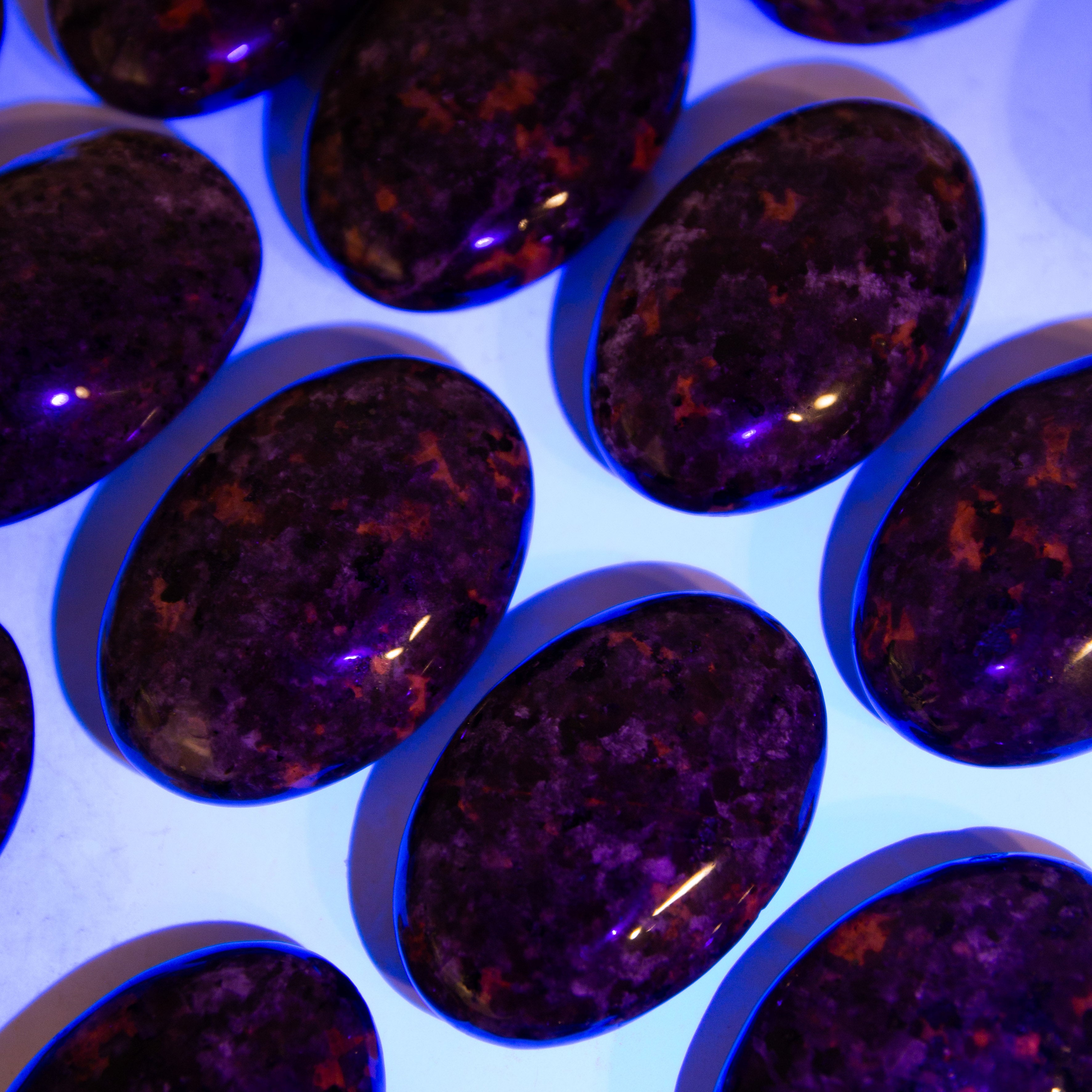 Yooperlite - Palm Stone 6-7cm