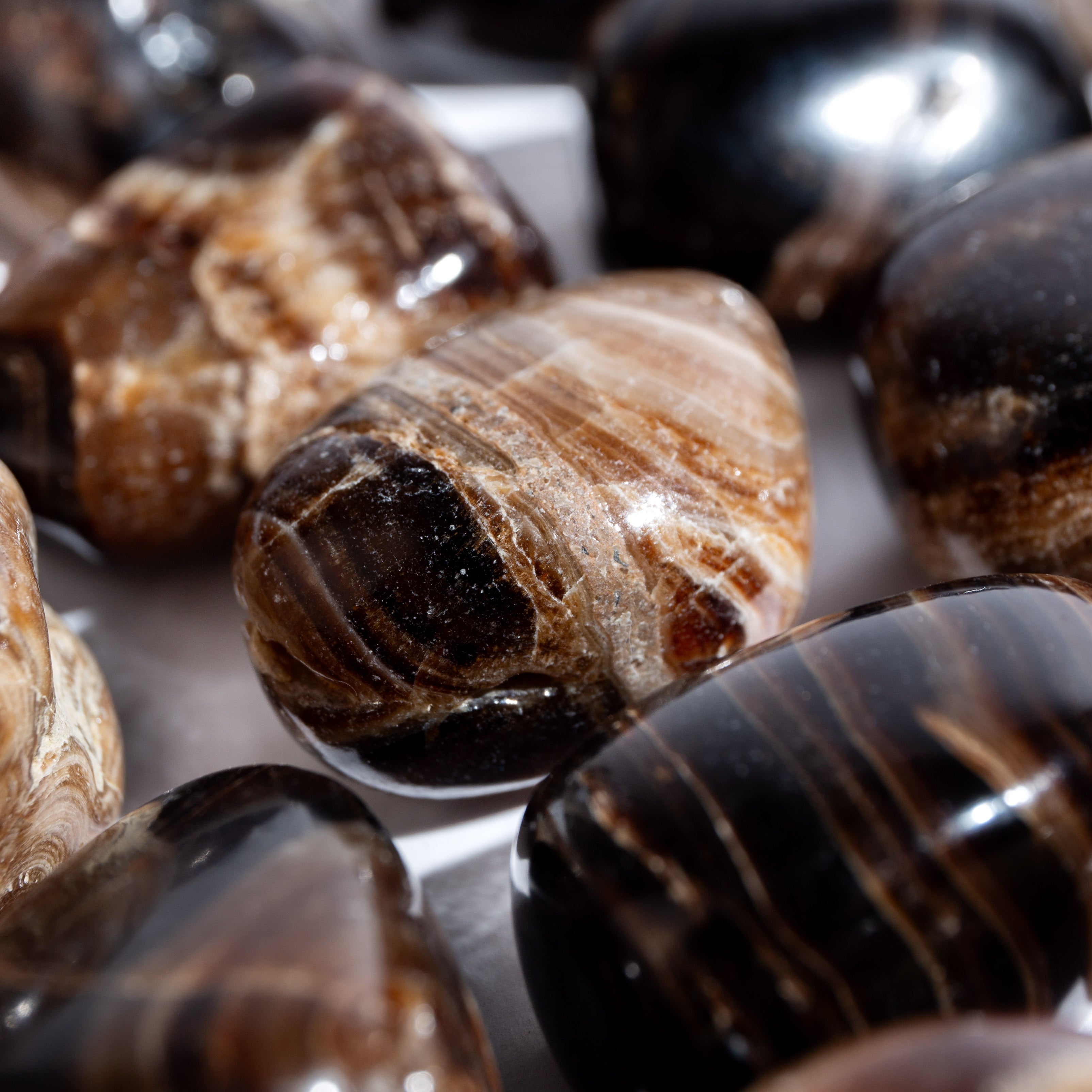 Amber Calcite Tumble Stone - (M: 2.5-3cm)