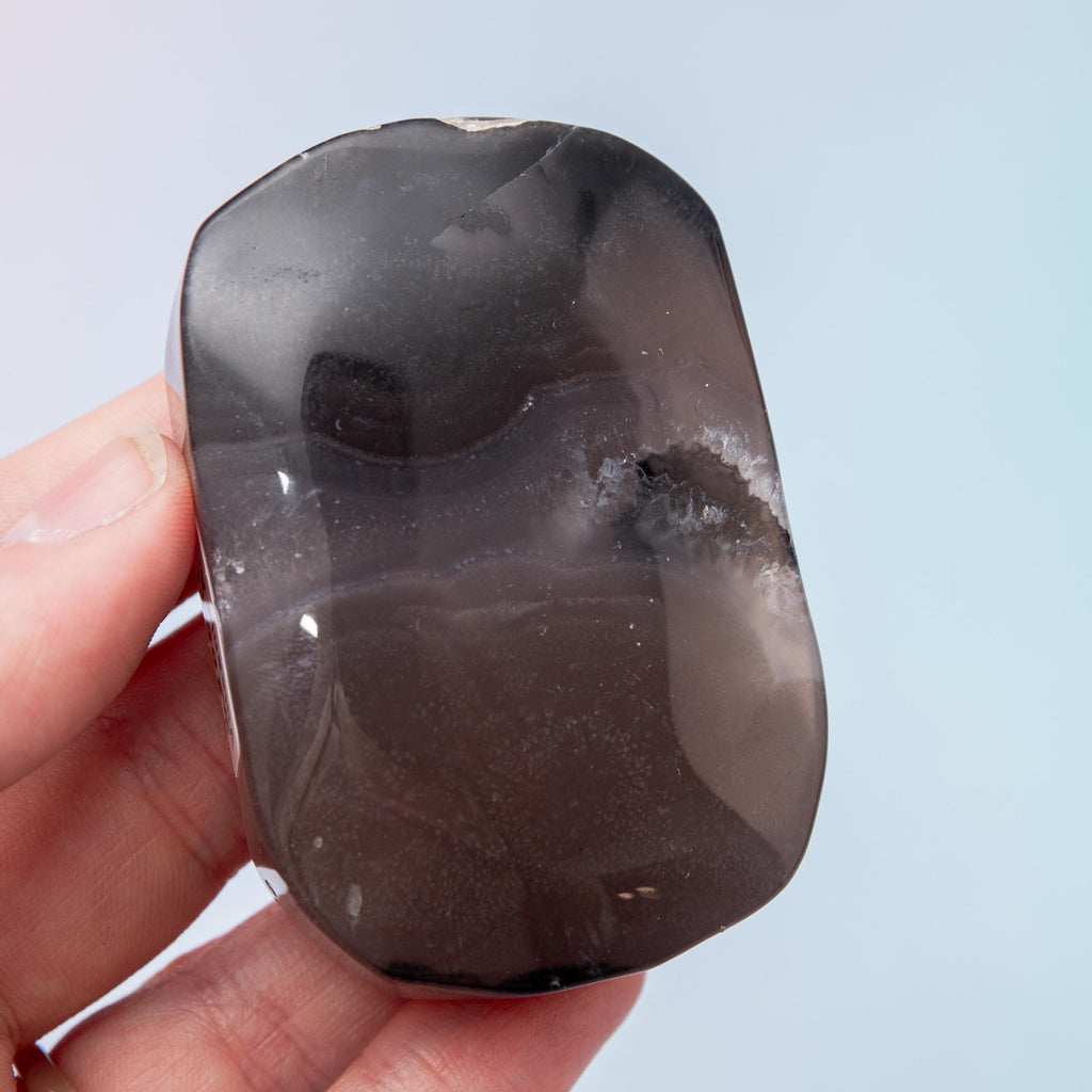 Volcanic Agate - 6cm/116g