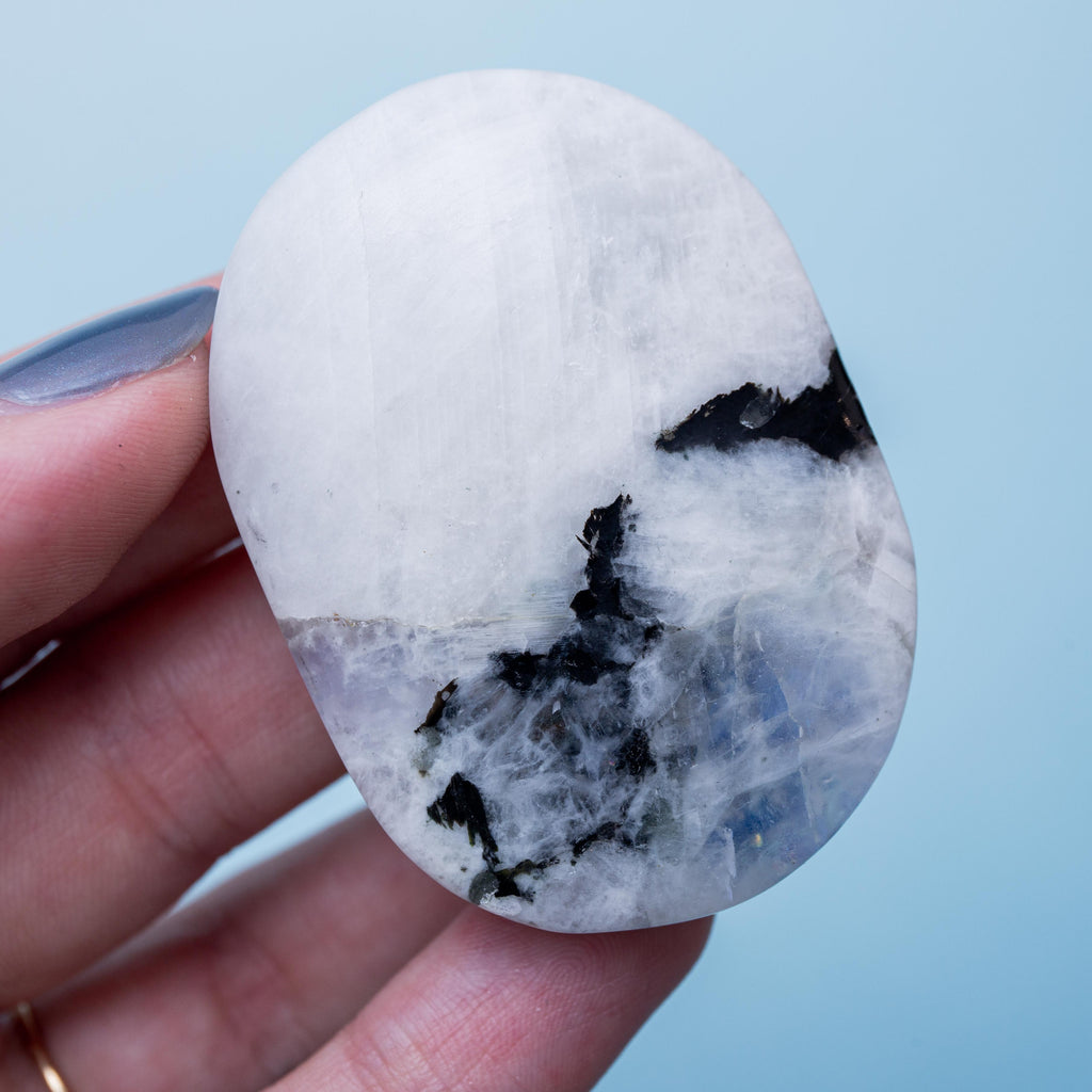 White Moonstone Palm Stone - 47g/5cm (A)