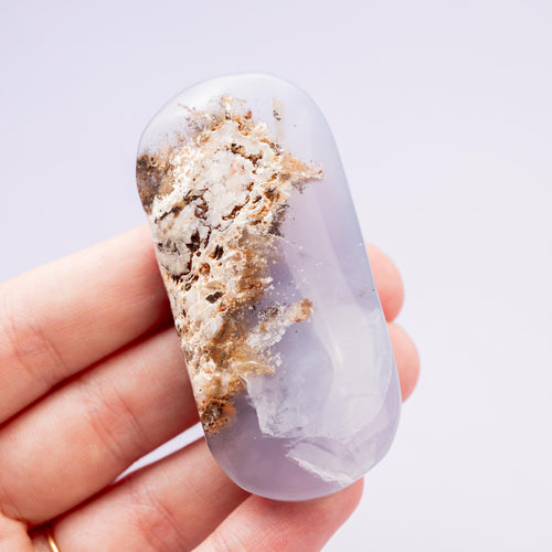 Blue Chalcedony Tumble Stone - 7 cm 49 gr (D)