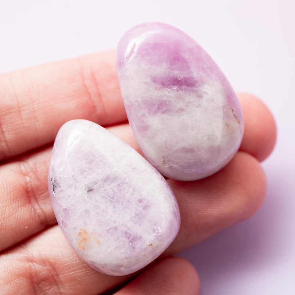 Kunzite Tumble Stone - 3 cm