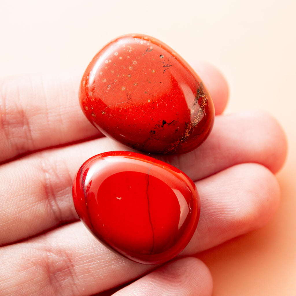 Red Jasper Tumble Stone - 3 cm
